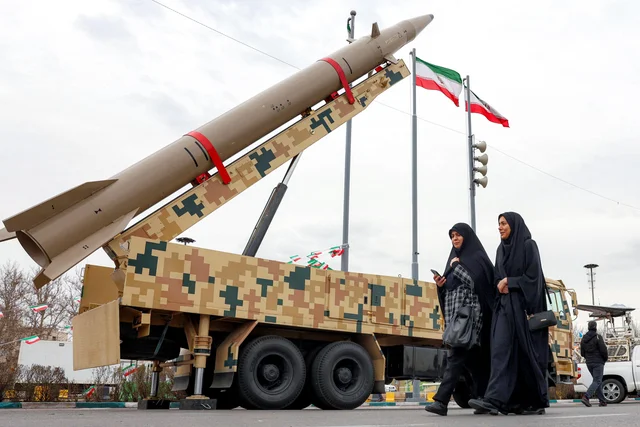 Iran vs Israel military power — Iranian ballistic missile displayed at military parade, part of Iran's 3,000-missile arsenal and primary strategic deterrent